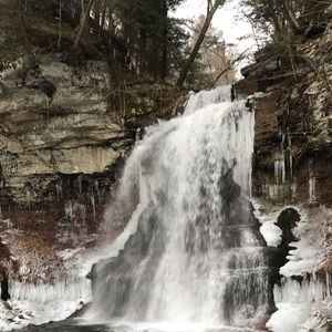 Meet your Posher, Leanna